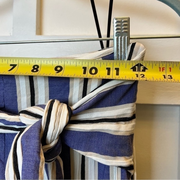 Express Women’s High Rise Blue White Striped Wide Cropped Culottes Pants Size 0 - Picture 4 of 10